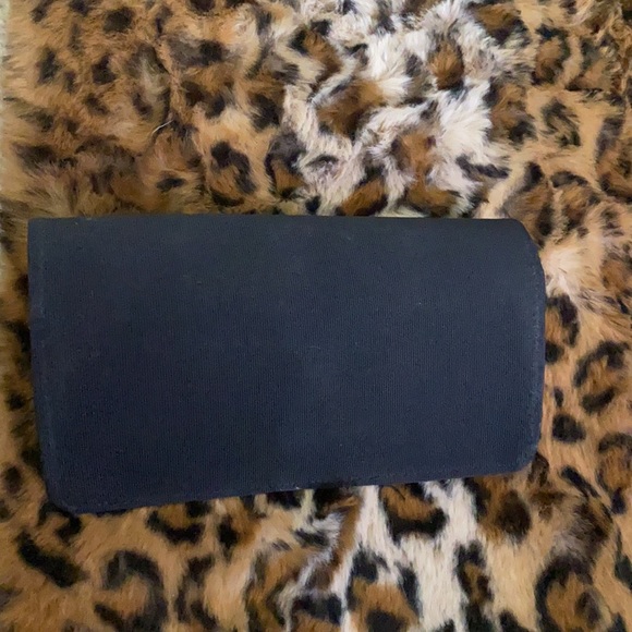 Dolce Gabbana sunglasses case. - Picture 3 of 5